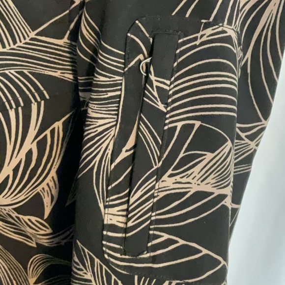 Athleta Odyssey print water repellent jacket size xs - Picture 3 of 7